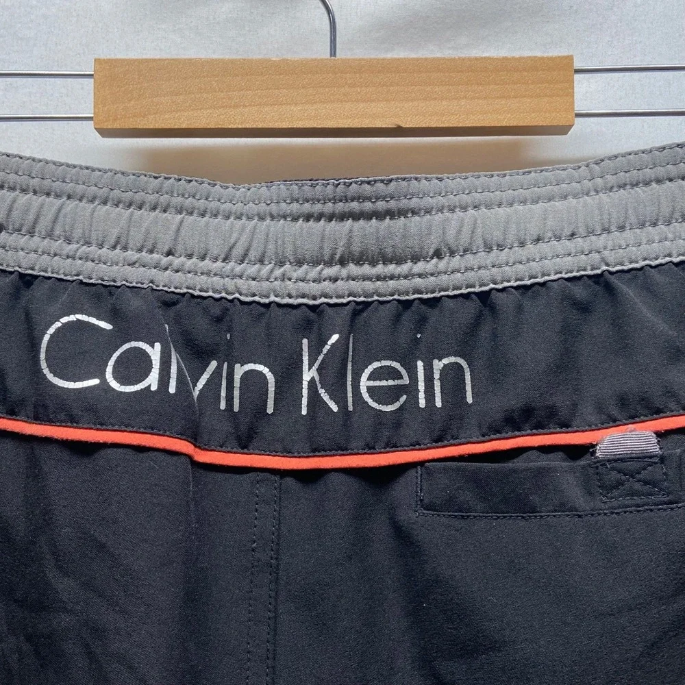 Calvin Klein Swim Board Shorts Men's Medium Black Grey Red Logo Drawstring Waist
